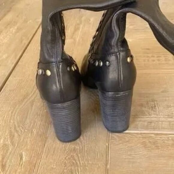Free People Studded Dakota Boots Black Leather NWOB US 7.5 - Picture 8 of 11